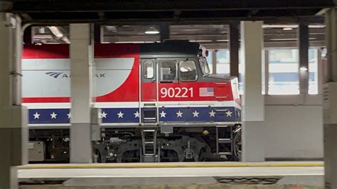 Railfanning At Chicago Union Station With Jackjackiii And