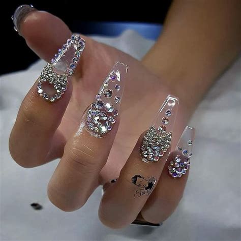 Pin By Sacha P On Nails Diamond Nails Crystal Nails Clear Acrylic Nails