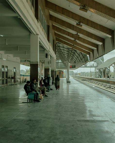 Cinematic Railway Station Srinagar · Free Stock Photo