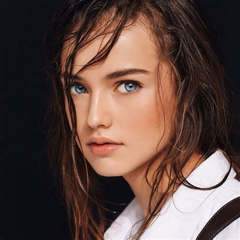 Kristina Pimenova Natural Blong Hairs Beautiful Girl Cute Face Lips