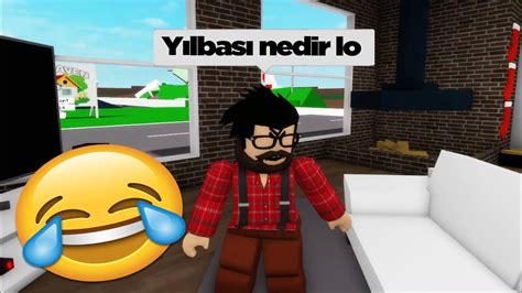 Onlarda Vs Bizde YilbaŞi Kutlamasi 🥰🤣 Roblox Brookhaven Max Oyunda Youtube