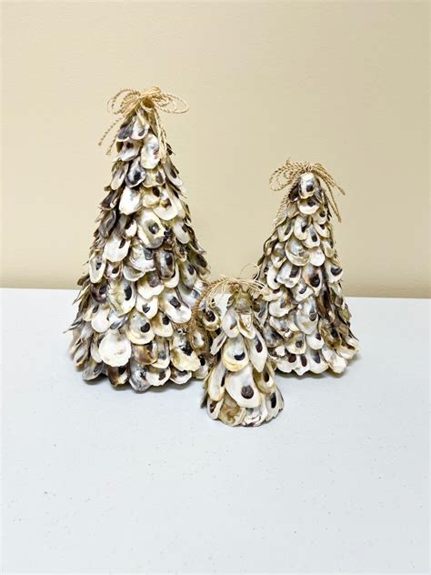 Set 3 ~ Oyster Shell Christmas Trees