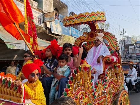 Shrimad Bhagwat Katha Begins With Kalash Yatra कलश यात्रा के साथ