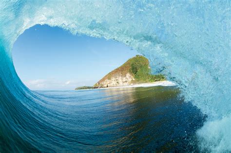 The Most Beautiful Surf Photos Of 2017 Surfer Magazine