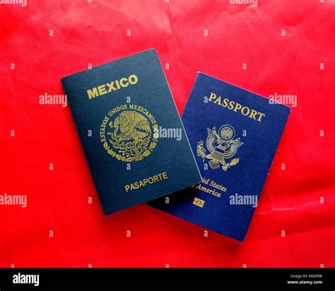 Mexican passport hi-res stock photography and images - Alamy