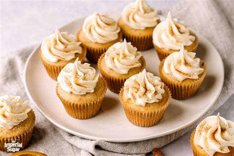 Cinnamon Cream Cheese Cupcakes Imperial Sugar