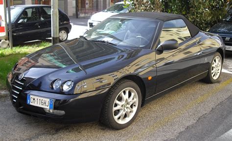 View Of Alfa Romeo Spider 2 0 JTS Photos Video Features And Tuning