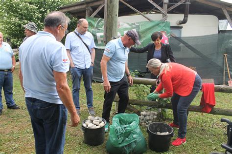 Komunalac Sudjelovao U Edukativnoj Sadnji Udruge Branitelja Klub