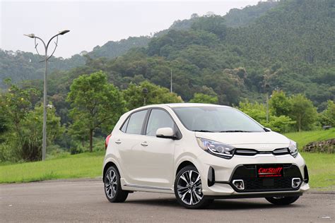 邁入精品都會微型車之林，2023 Kia Picanto Latte Edition Carstuff 人車事