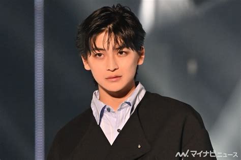 高橋文哉、1年ぶりtgcランウェイに大歓声 妖艶で大人な世界観を表現 ライブドアニュース