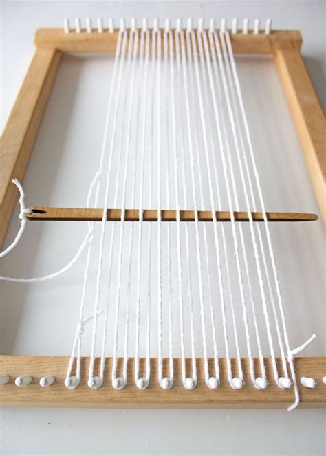 Weaving A Basics Tutorial For The Beginner Weaving Wall Hanging