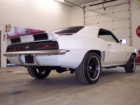 1969 camaro rs/ss white/black stripes 2 door - Classic Chevrolet Camaro 1969 for sale