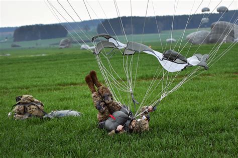 Parachute Landing Fall