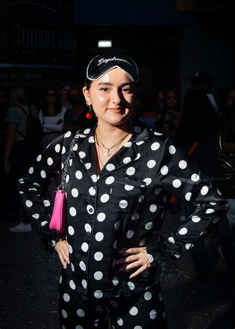 Harry Styles Fans Put On A Show The New Yorker