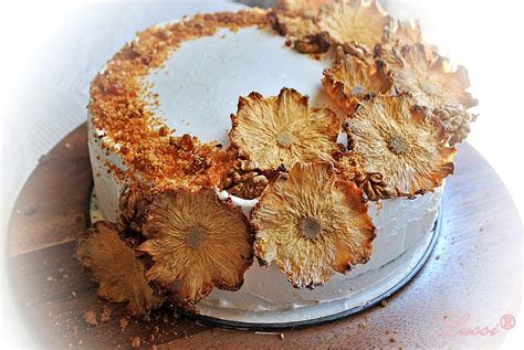 Lussi S World Of Artcraft Hummingbird Cake