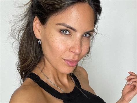 Barby Franco subió fotos en bikini y se atajó con una filosa ironía No sé photoshopear La 100