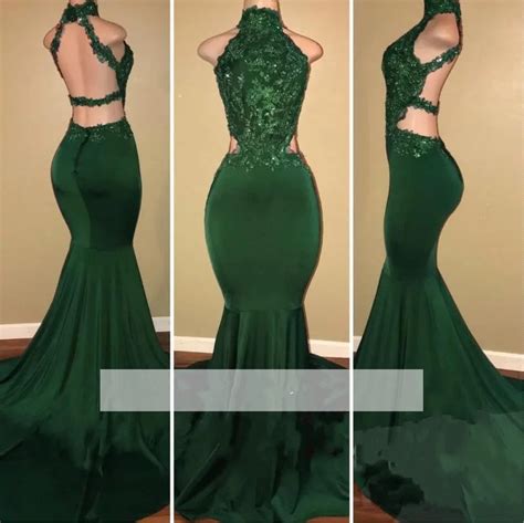 Emerald Green Prom Dresses Mermaid Halter Appliques Beaded