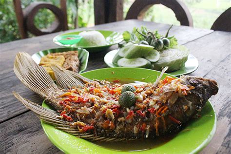 Rekomendasi Tempat Makan Siang Enak Di Warung Pecak Panongan JEJAK KATA