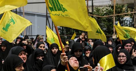 Hezbolá Lanza Cien Cohetes Contra Varias Bases Israelíes Tras La Muerte De Uno De Sus Altos