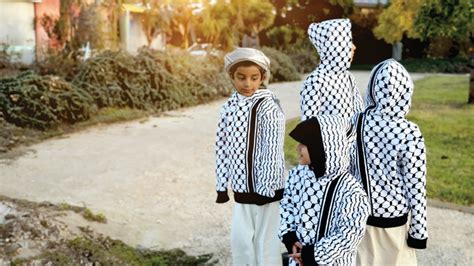 Kids Keffiyeh Hoodie Zuhdstore