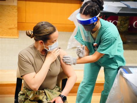 Army Nurse Receives First COVID 19 Vaccine At Brooke Army Medical