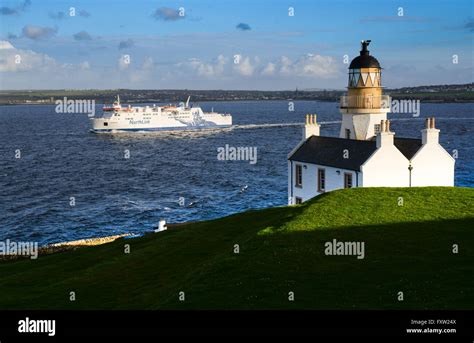 Mv Hamnavoe Sailing From Scrabster Past Holborn Head Lighthouse And