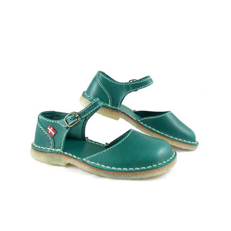 Duckfeet Mols Two-Part Sandals in Turquoise Leather | Turquoise leather, Closed toe sandals ...