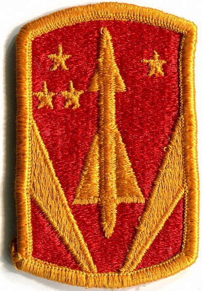 31st Ada Air Defense Artillery Brigade Unit Crest Ready And Vigilant Us Army Patches Army