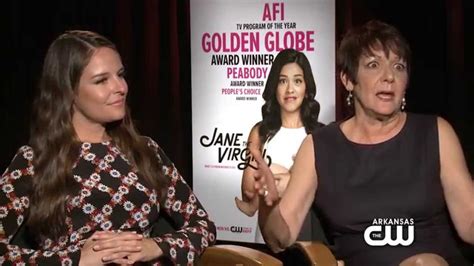 Interview With Yara Martinez Ivonne Coll From Jane The Virgin Youtube