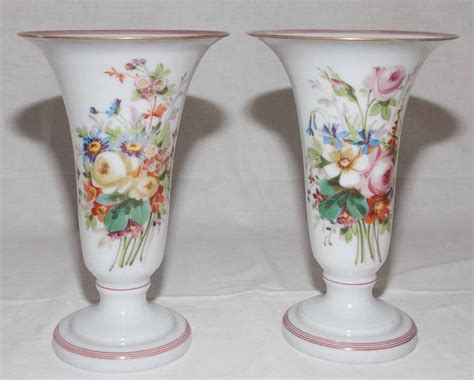 Proantic Paire De Vases En Opaline Baccarat Louis Philippe