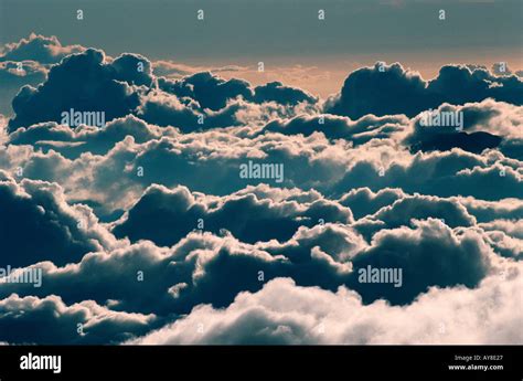 Developing cumulus hi-res stock photography and images - Alamy