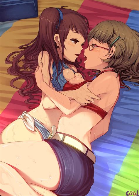 Melhores Amigas Se Pegando Na Praia HQ Hentai