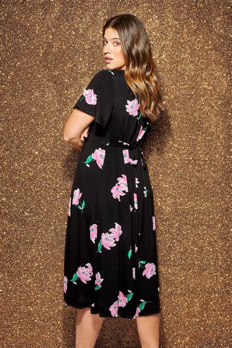 Flattering Plus Size Black Floral Midi Dress Sizes 16 36