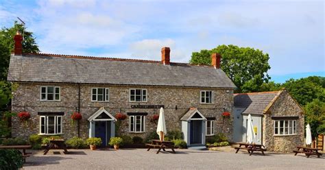 Attractive 17th Century Somerset Pub Is On The Market Somerset Live