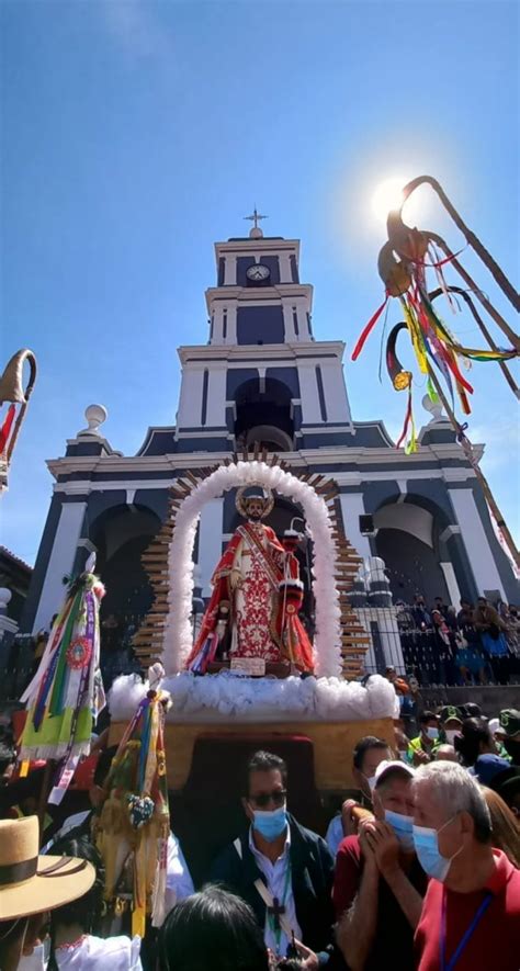 A Plenitud Tarija Vive El Encierro De La Fiesta Grande De San Roque