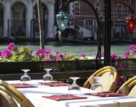 Best Cafes In Venice | Best Coffee Shops In Venice | TimesTravel