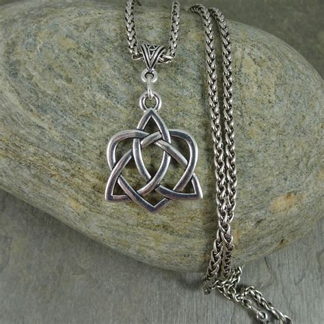 Silver Celtic Necklace Celtic Trinity Knot Pendant Trinity Etsy