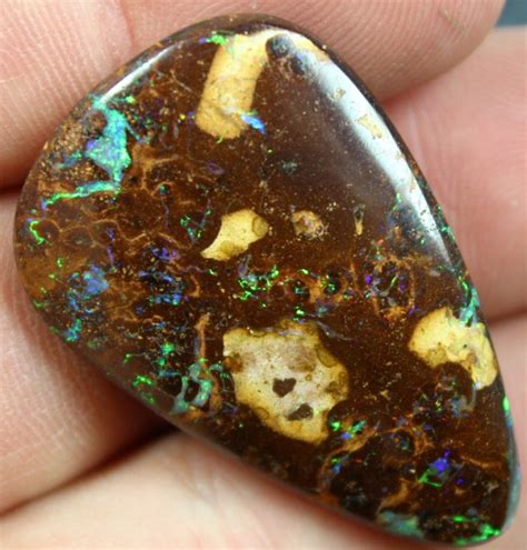 56 50 CTS YOWAH OPAL GREAT PATTERN TOP POLISH STONE C4923