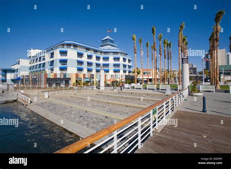 Jack London Square, Oakland, California, USA Stock Photo - Alamy