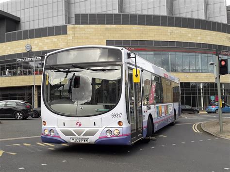 First Bradford Volvo B Rle Wright Eclipse Urban Yj Fwm Flickr