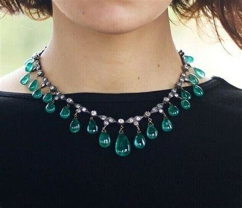 Syn Zambian Emerald Teardrop Necklace For Women Fine Silver Luxury