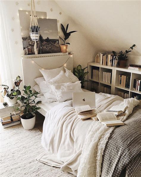 Small Cozy Bedroom Design Besthomish