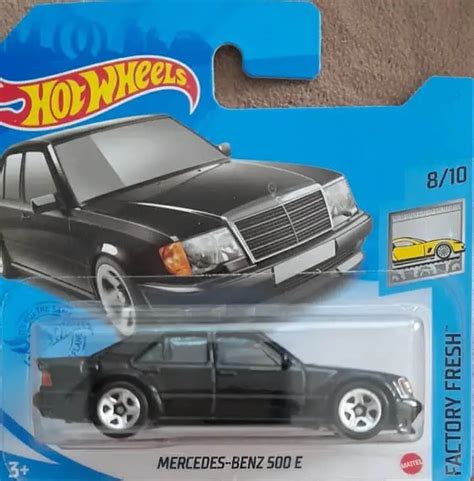 Hot Wheels Factory Fresh Mercedes Benz E Universo Hot Wheels