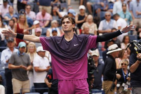 US Open Britânico Jack Draper apura se pela primeira vez para as meias