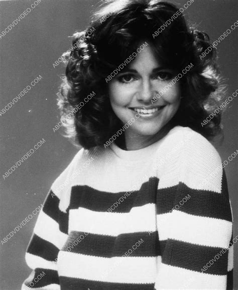 Sally Field Portrait 9223 11 Abcdvdvideo