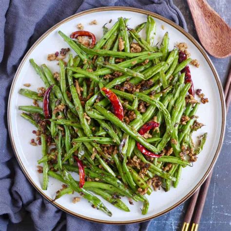 Sichuan Dry Fried Green Beans 干煸四季豆 Red House Spice