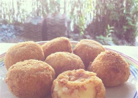 Resep Arancini Bola Bola Nasi Oleh Natasha Silvia Cookpad