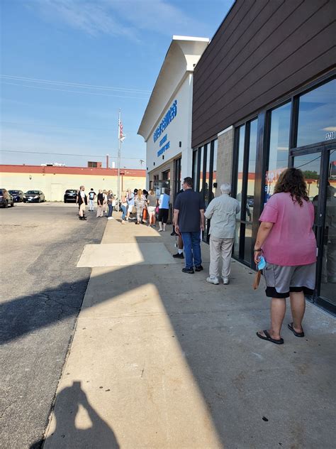 DMV ROCKFORD SEC. OF STATE FACILITY - 3720 E State St, Rockford IL