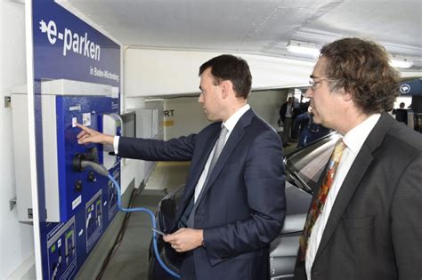 Modern E Parking Charging Automatisiertes Parken Und Laden E