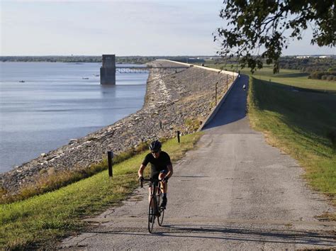 Popular Lake Waco trail to close as dam maintenance begins | Government ...